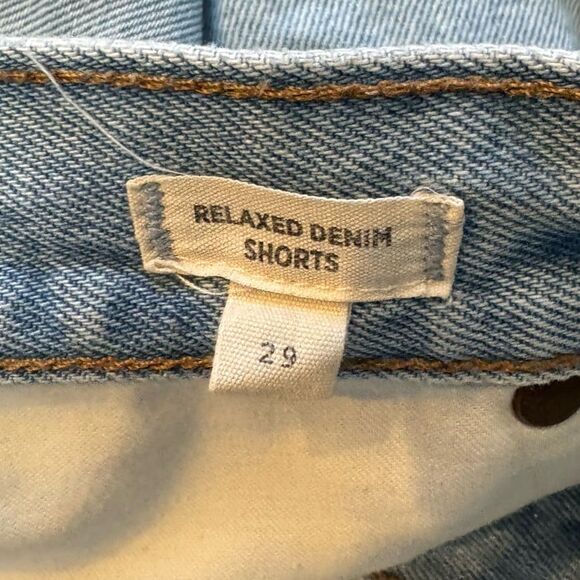 Madewell Relaxed Fit Jean Shorts - Picture 9 of 9